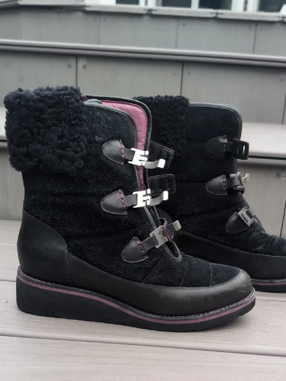 Cole Haan Nike Air Weatherproof Black Winter Boots w Trim and Buckle Accents 9